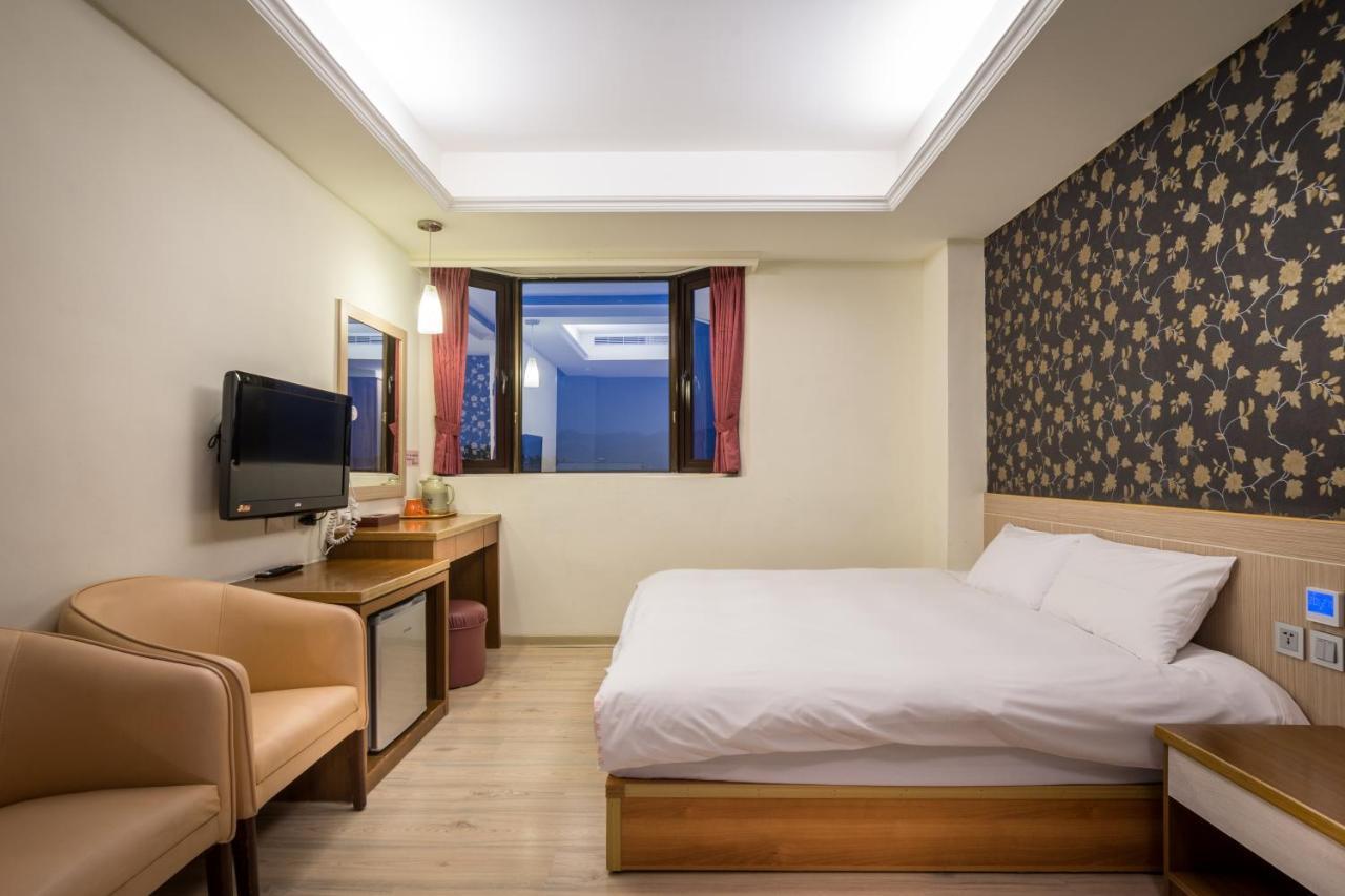 Yadi Hotel Puli Extérieur photo
